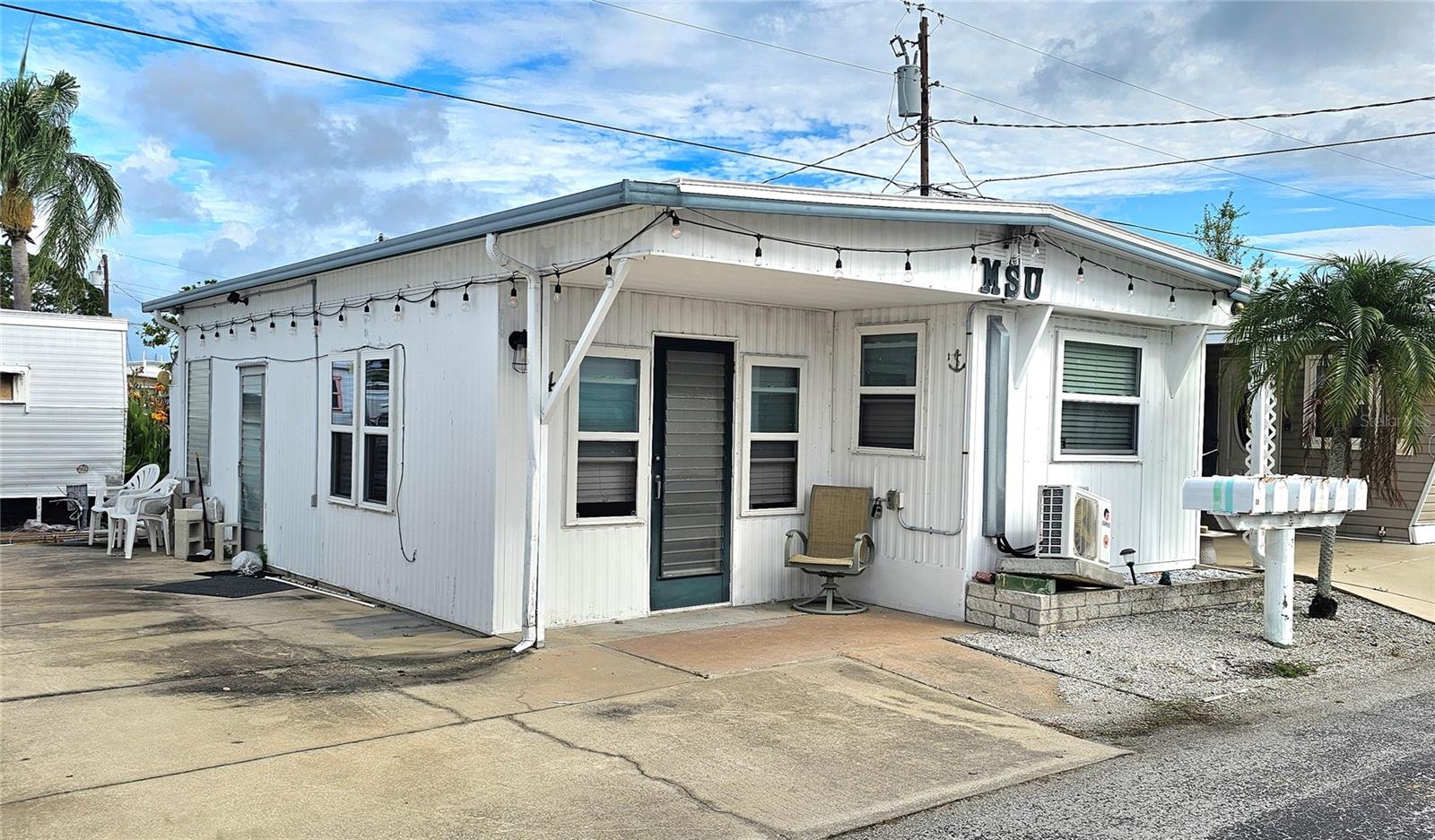 41 2ND ST, BRADENTON, FL