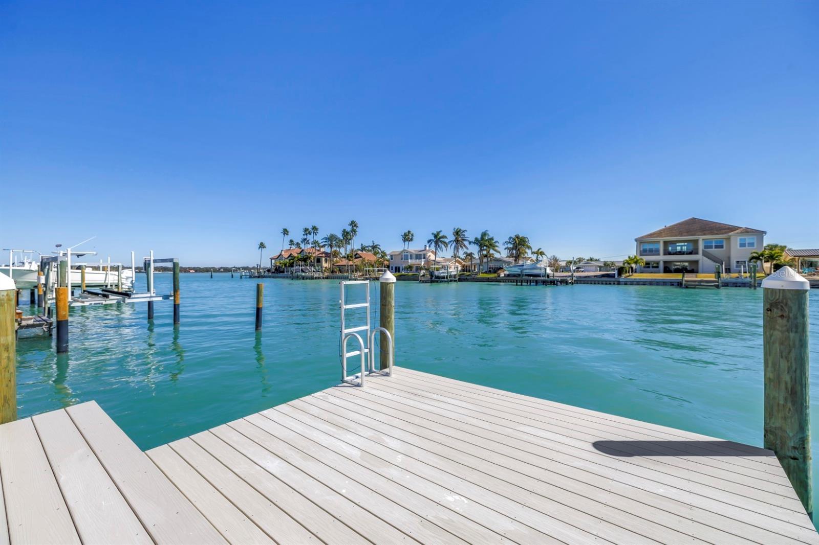 795 CAPRI BLVD, TREASURE ISLAND, FL — photo 66