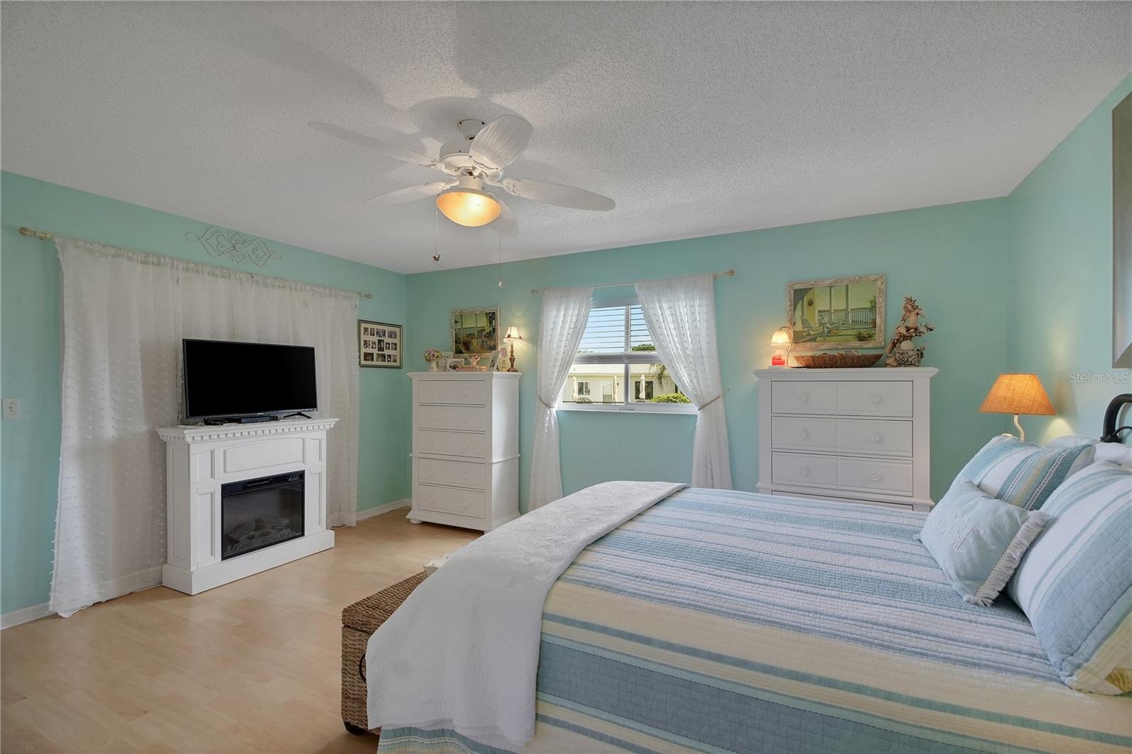 10608 SE 174TH LOOP, SUMMERFIELD, FL — photo 25