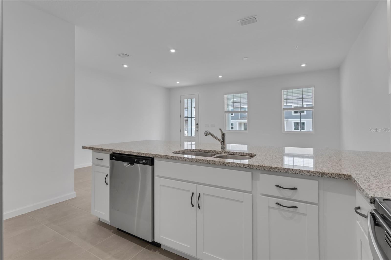 3239 GARDENIA RESERVE ST, APOPKA, FL — photo 9