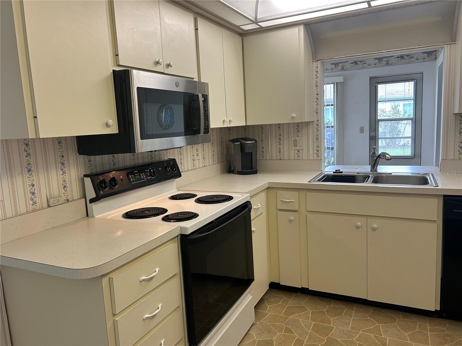 1548 GRAND BLVD #109, SARASOTA, FL — photo 14