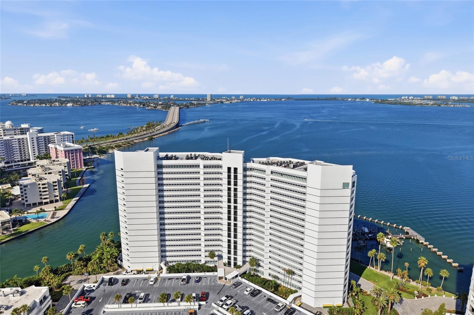 888 BLVD OF THE ARTS #303, SARASOTA, FL — photo 2