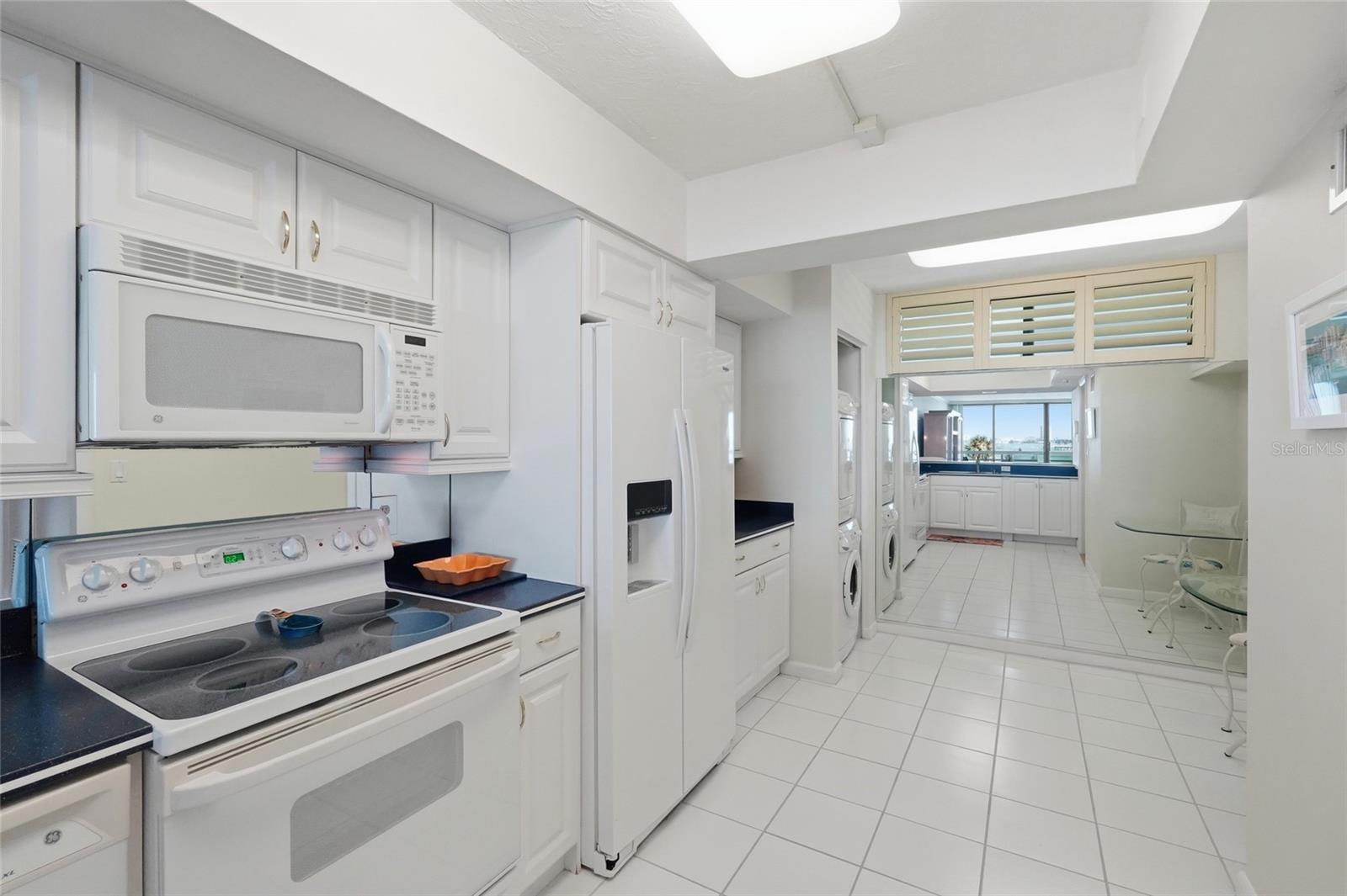 888 BLVD OF THE ARTS #303, SARASOTA, FL — photo 29