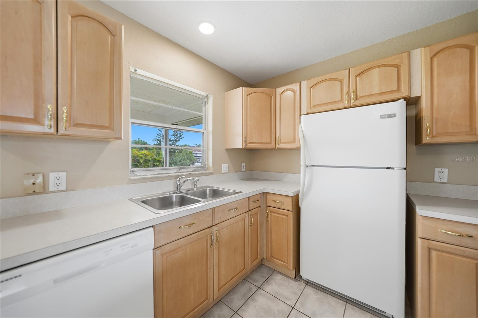 2620 WISTERIA PL, PUNTA GORDA, FL — photo 10