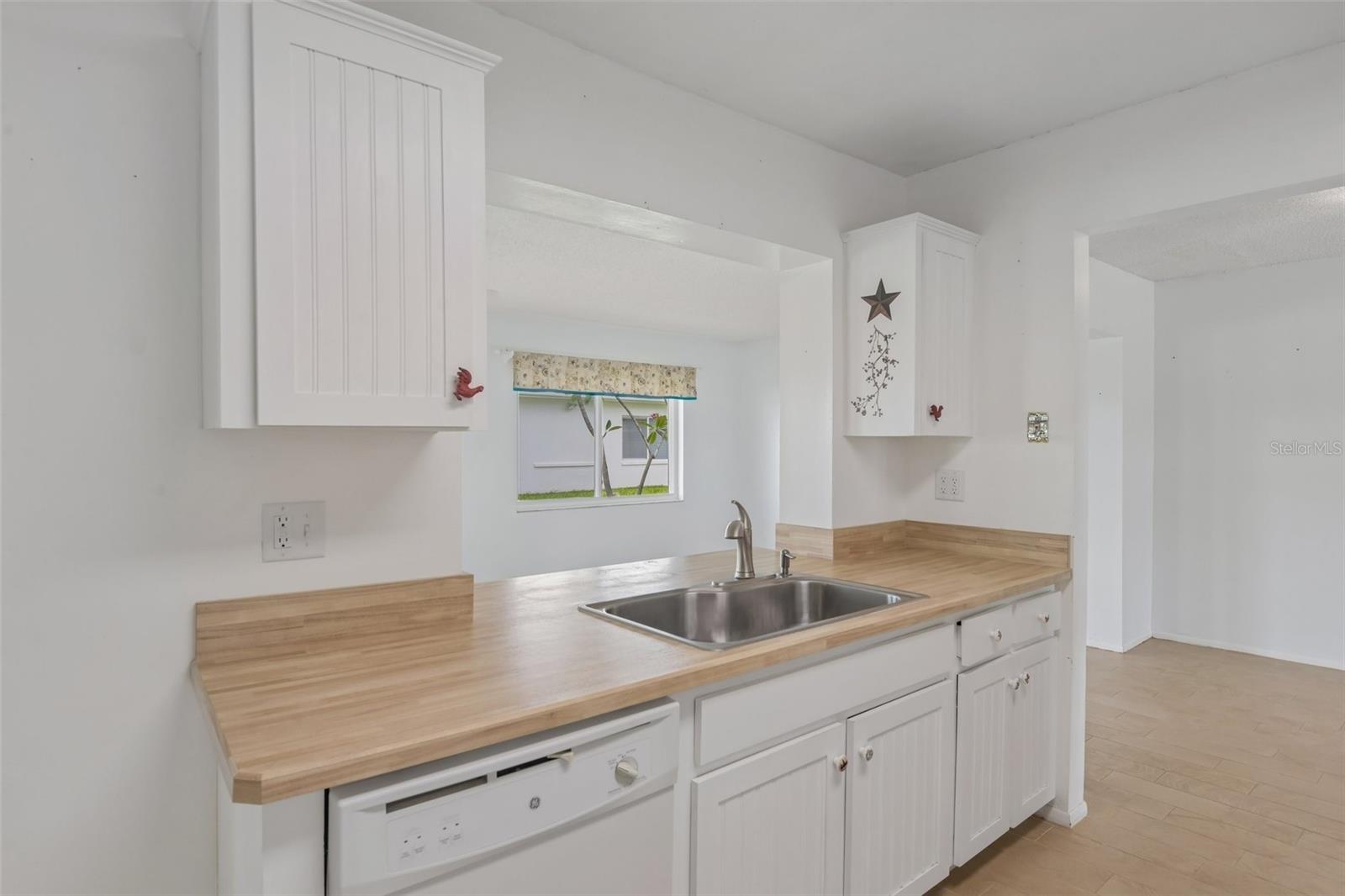3549 98TH AVE N, PINELLAS PARK, FL — photo 6