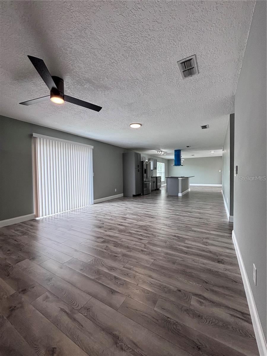 134 PANSY CT, KISSIMMEE, FL — photo 10