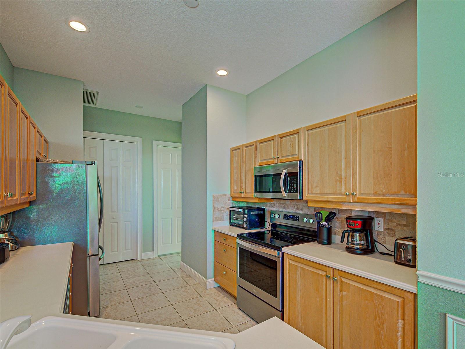5017 BELLA TERRA DR, VENICE, FL — photo 23