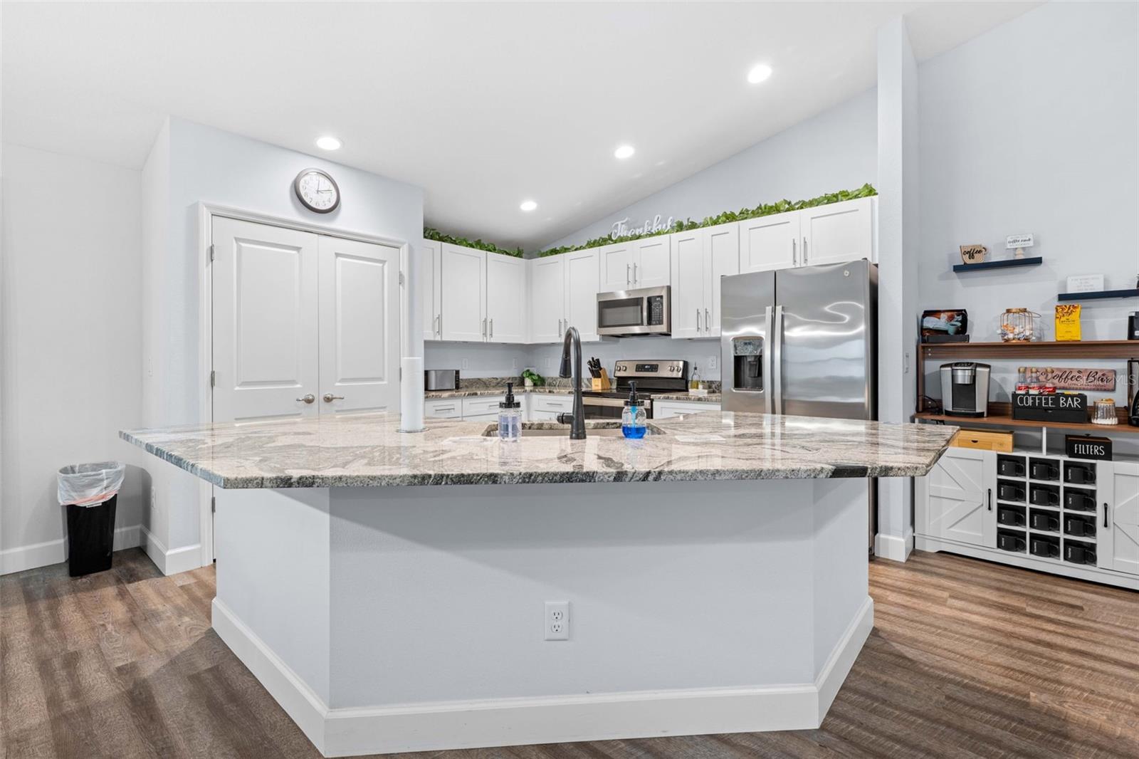 2225 RING RD, SPRING HILL, FL — photo 17