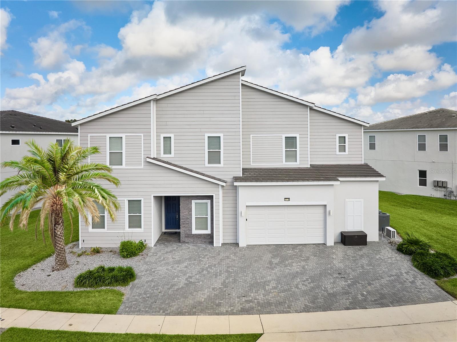 1735 OAK BLOSSOM DR, DAVENPORT, FL