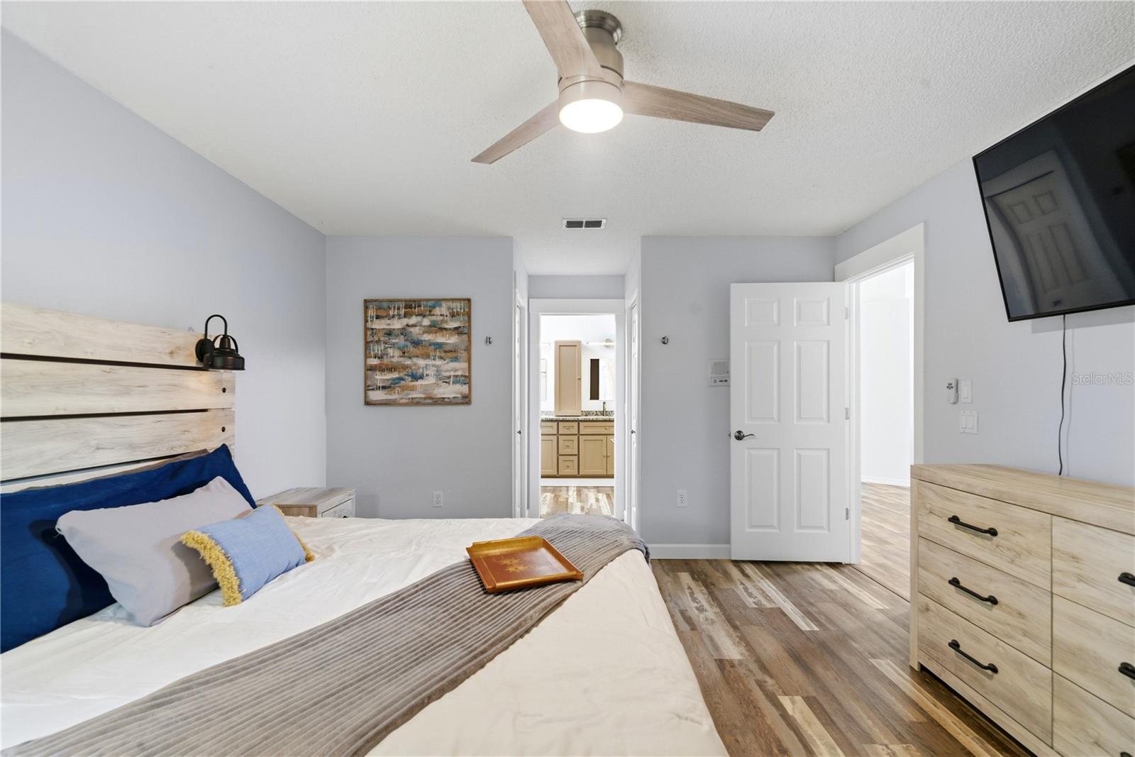 9474 W MISSISSIPPI RUN, WEEKI WACHEE, FL — photo 30