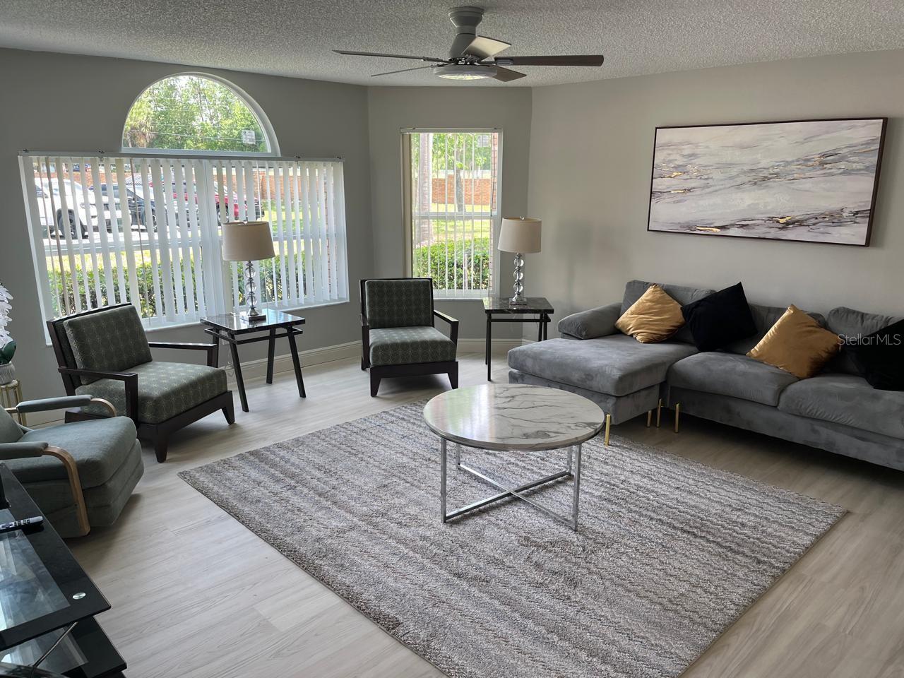 5017 LAGUNA BAY CIR #97, KISSIMMEE, FL — photo 2