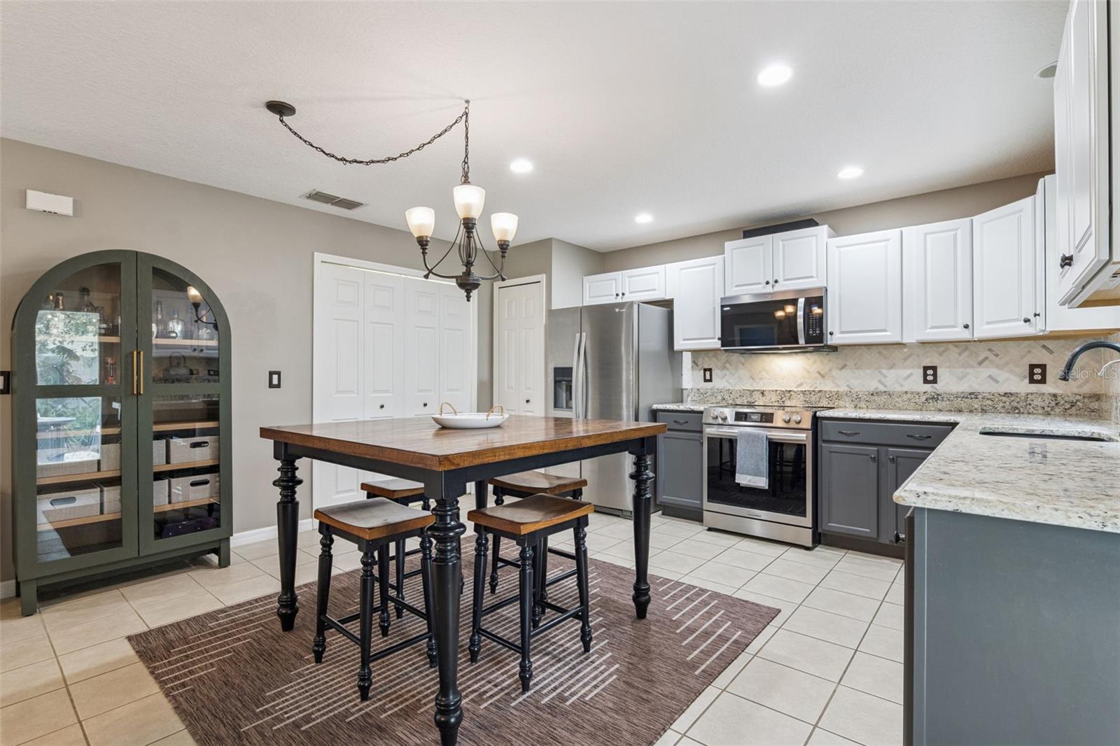 657 PREAKNESS CIR, DELAND, FL — photo 8