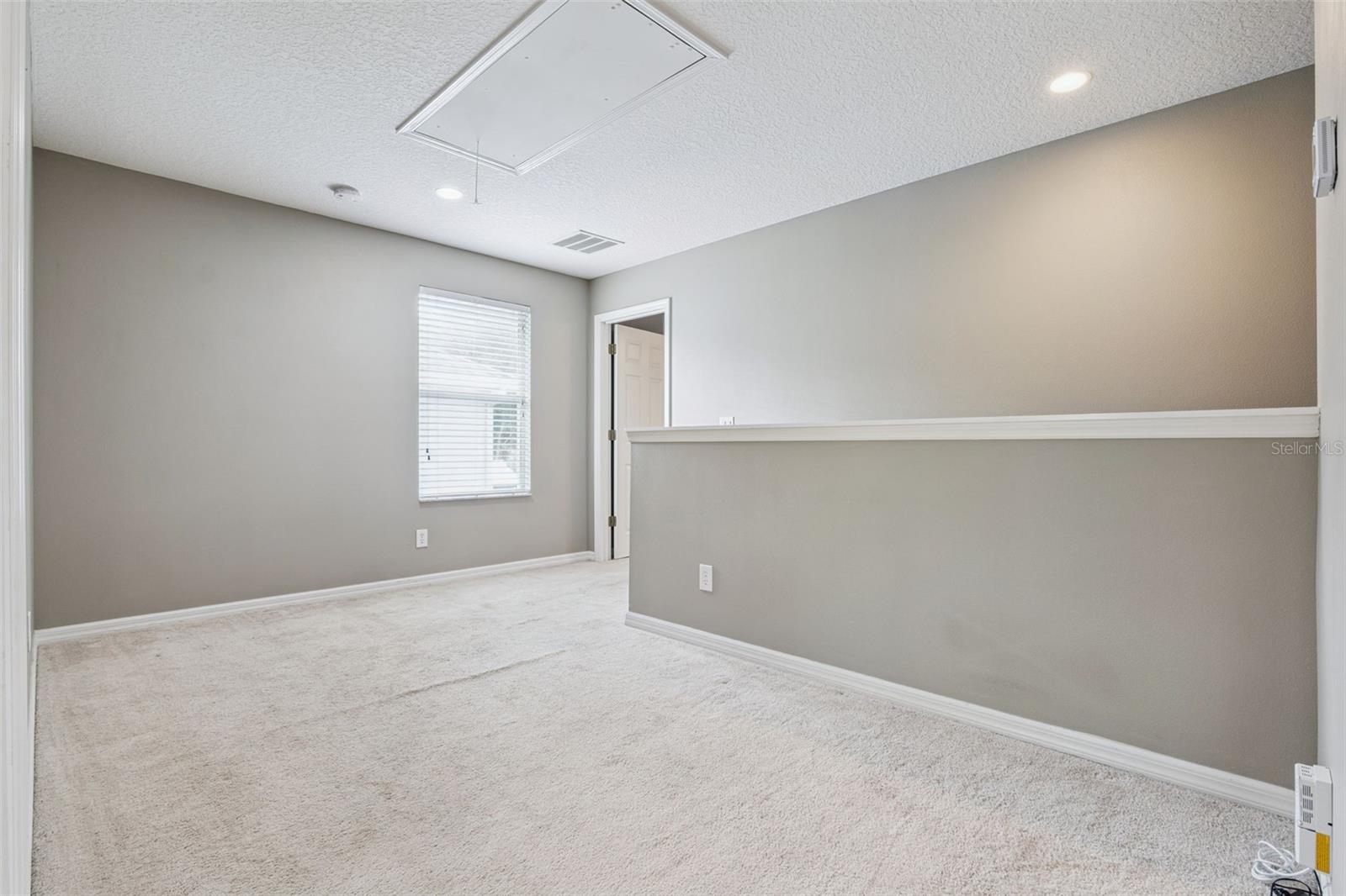 657 PREAKNESS CIR, DELAND, FL — photo 21