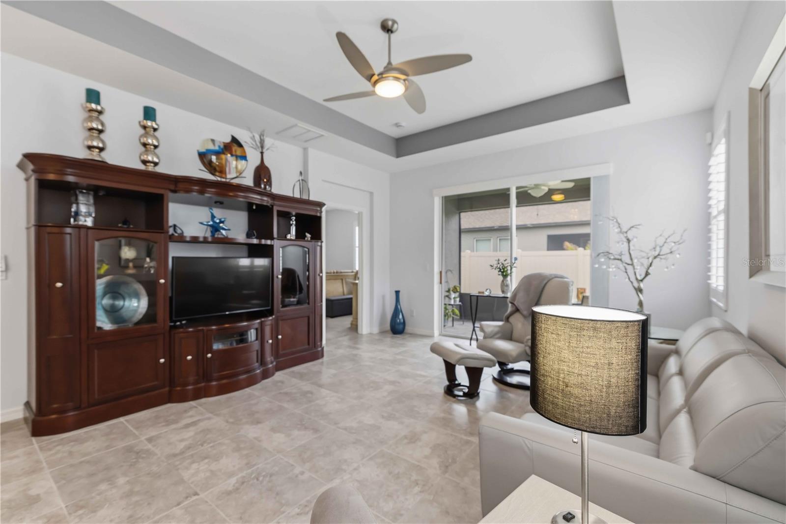 8512 CACHE DR, SARASOTA, FL — photo 9