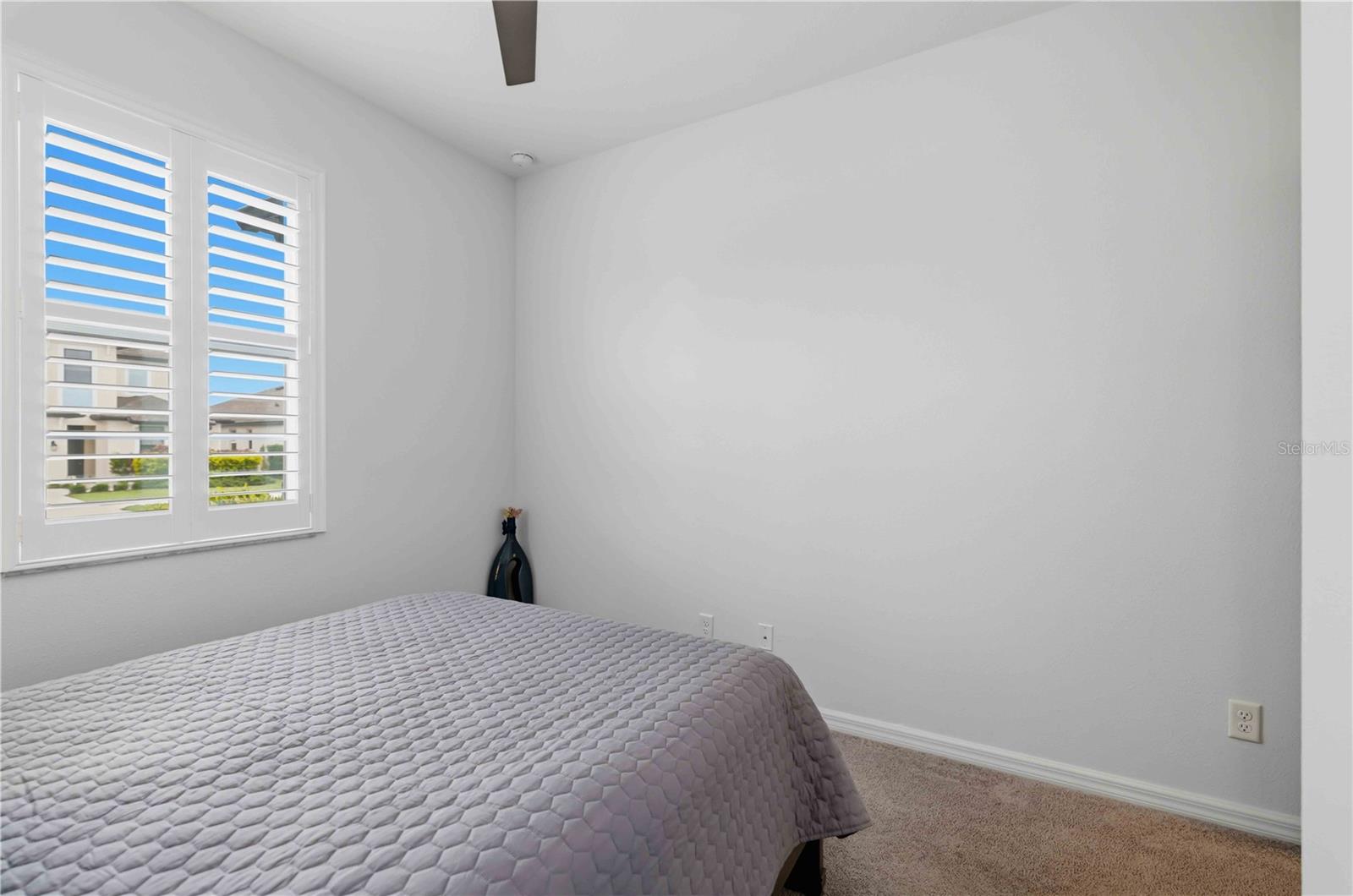 8512 CACHE DR, SARASOTA, FL — photo 36