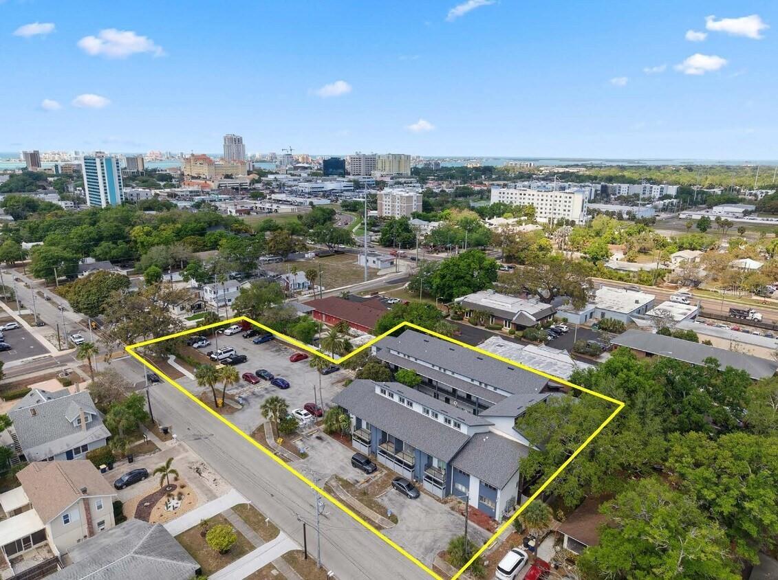 1100 TURNER ST, CLEARWATER, FL
