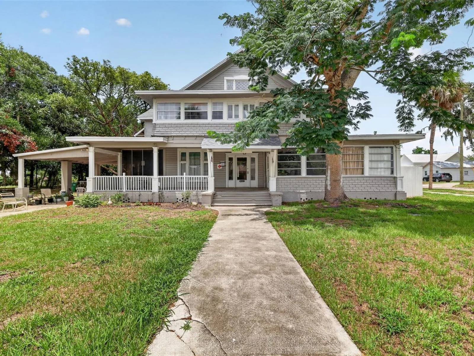 527 E LEMON AVE, EUSTIS, FL — photo 2