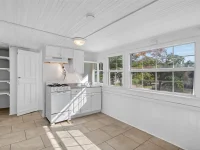 527 E LEMON AVE — photo 53