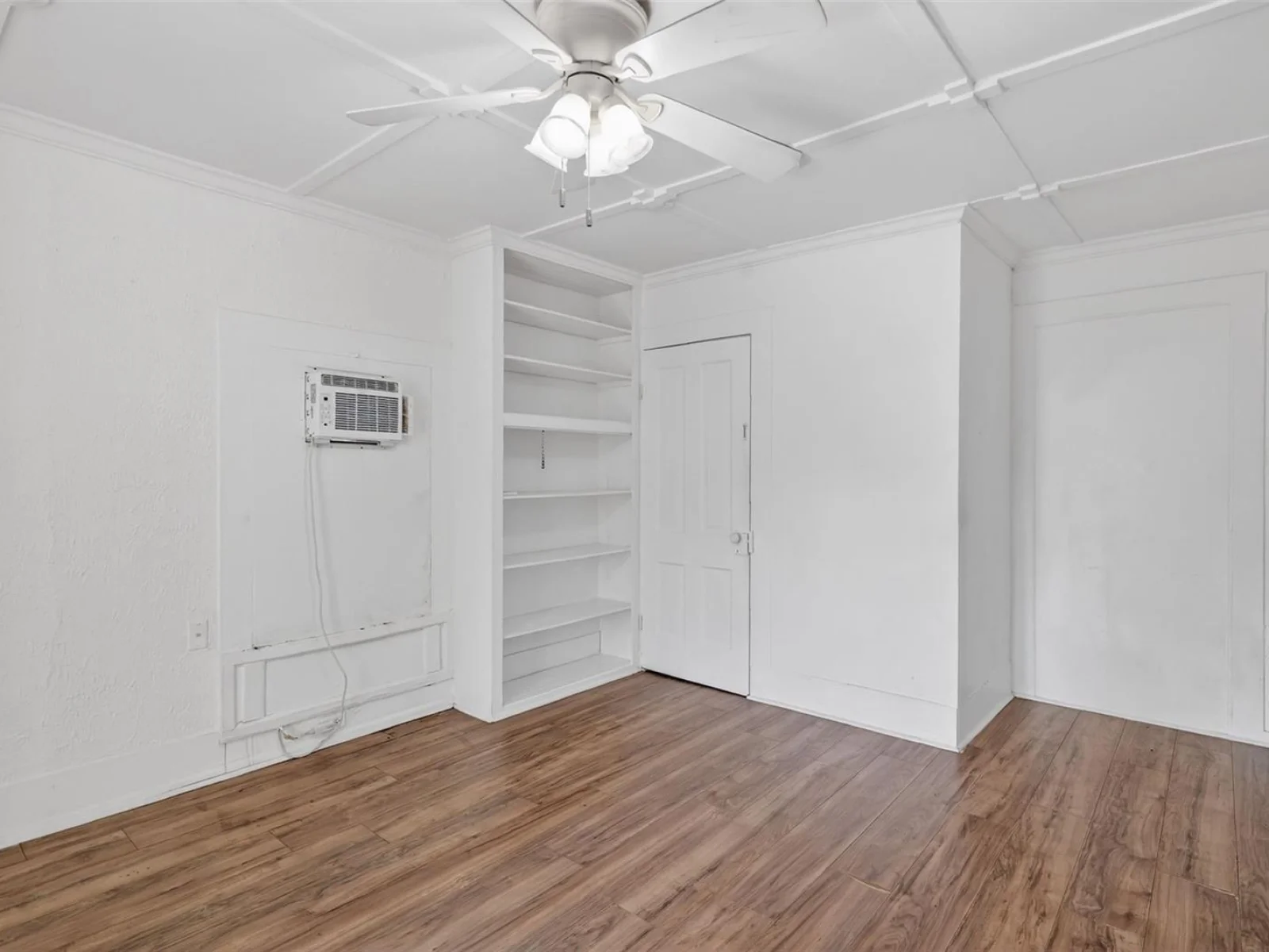 527 E LEMON AVE, EUSTIS, FL — photo 58