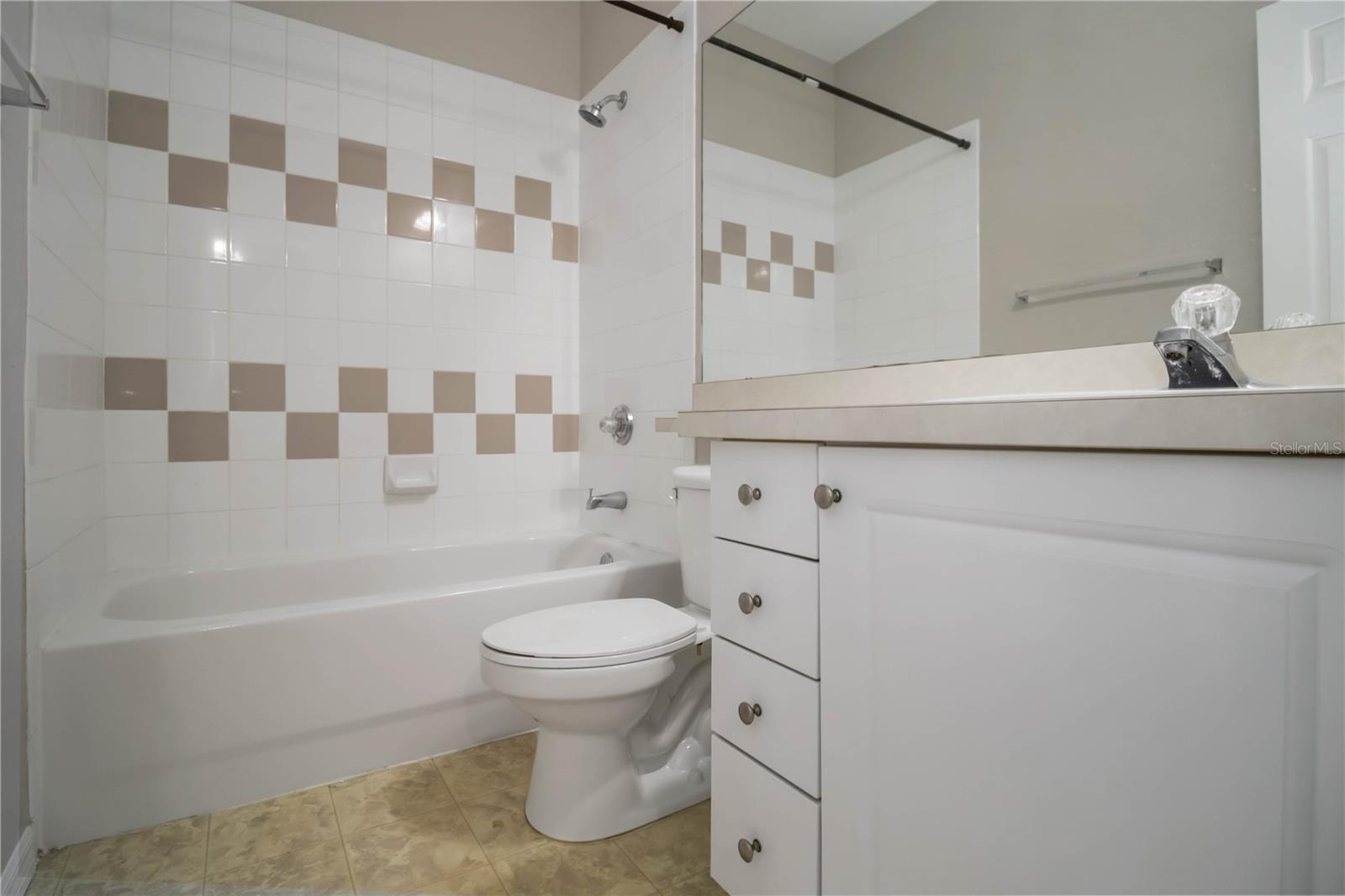 7794 PLANTATION CIR, BRADENTON, FL — photo 11