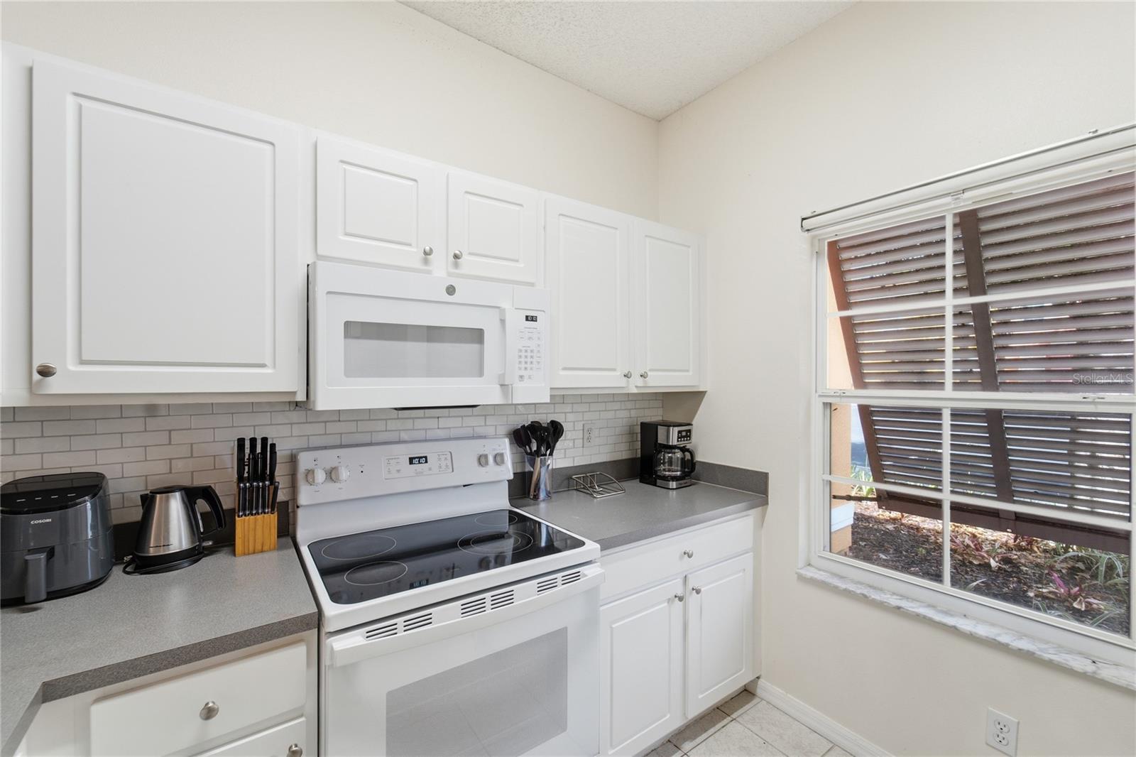 2743 SUN KEY PL, KISSIMMEE, FL — photo 7