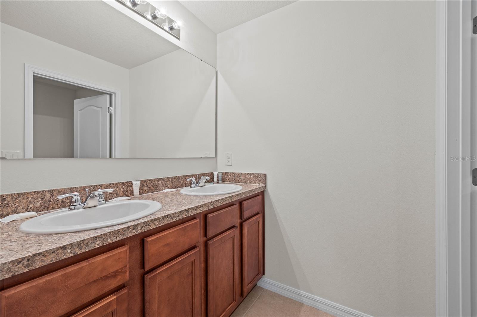 817 SHEEN CIR, HAINES CITY, FL — photo 27
