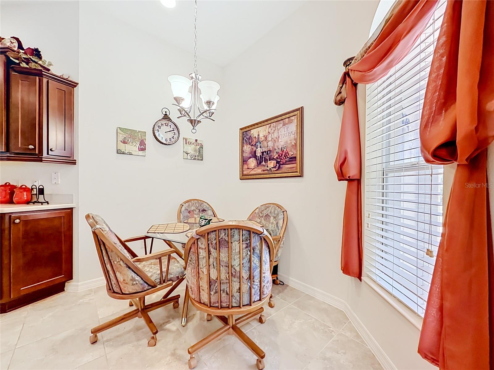 2529 EDENVILLE PATH, THE VILLAGES, FL — photo 14