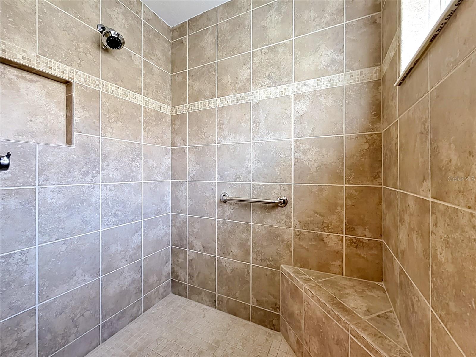 2529 EDENVILLE PATH, THE VILLAGES, FL — photo 46