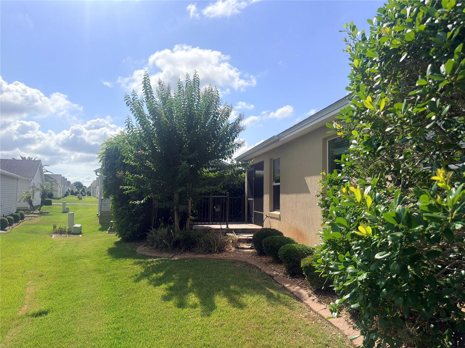 2529 EDENVILLE PATH, THE VILLAGES, FL — photo 74