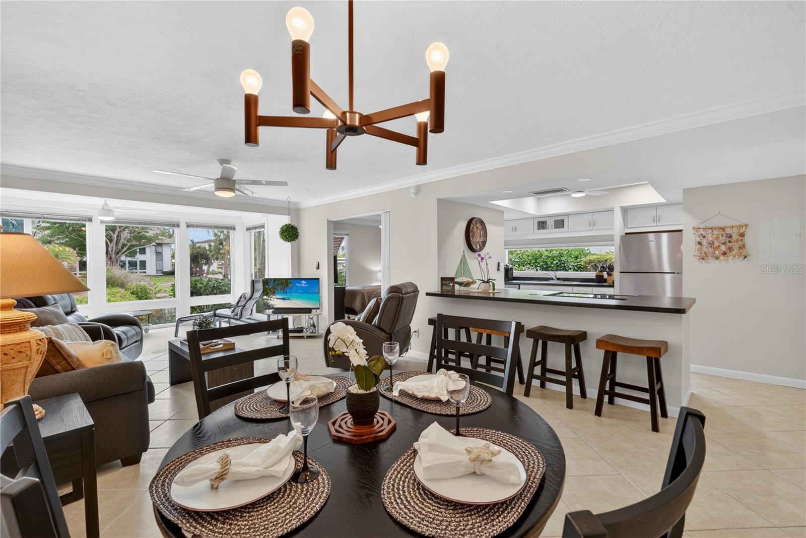 1128 W PEPPERTREE LN #111, SARASOTA, FL — photo 6