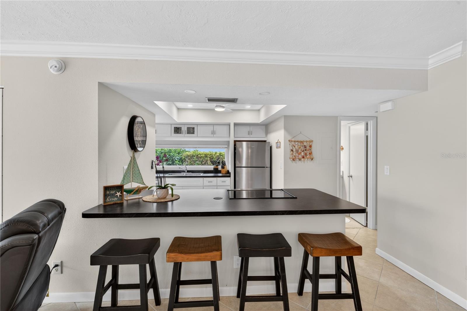 1128 W PEPPERTREE LN #111, SARASOTA, FL — photo 11