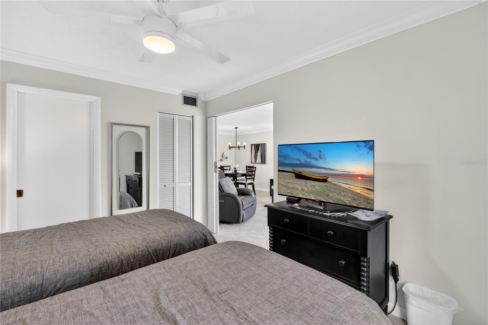 1128 W PEPPERTREE LN #111, SARASOTA, FL — photo 22