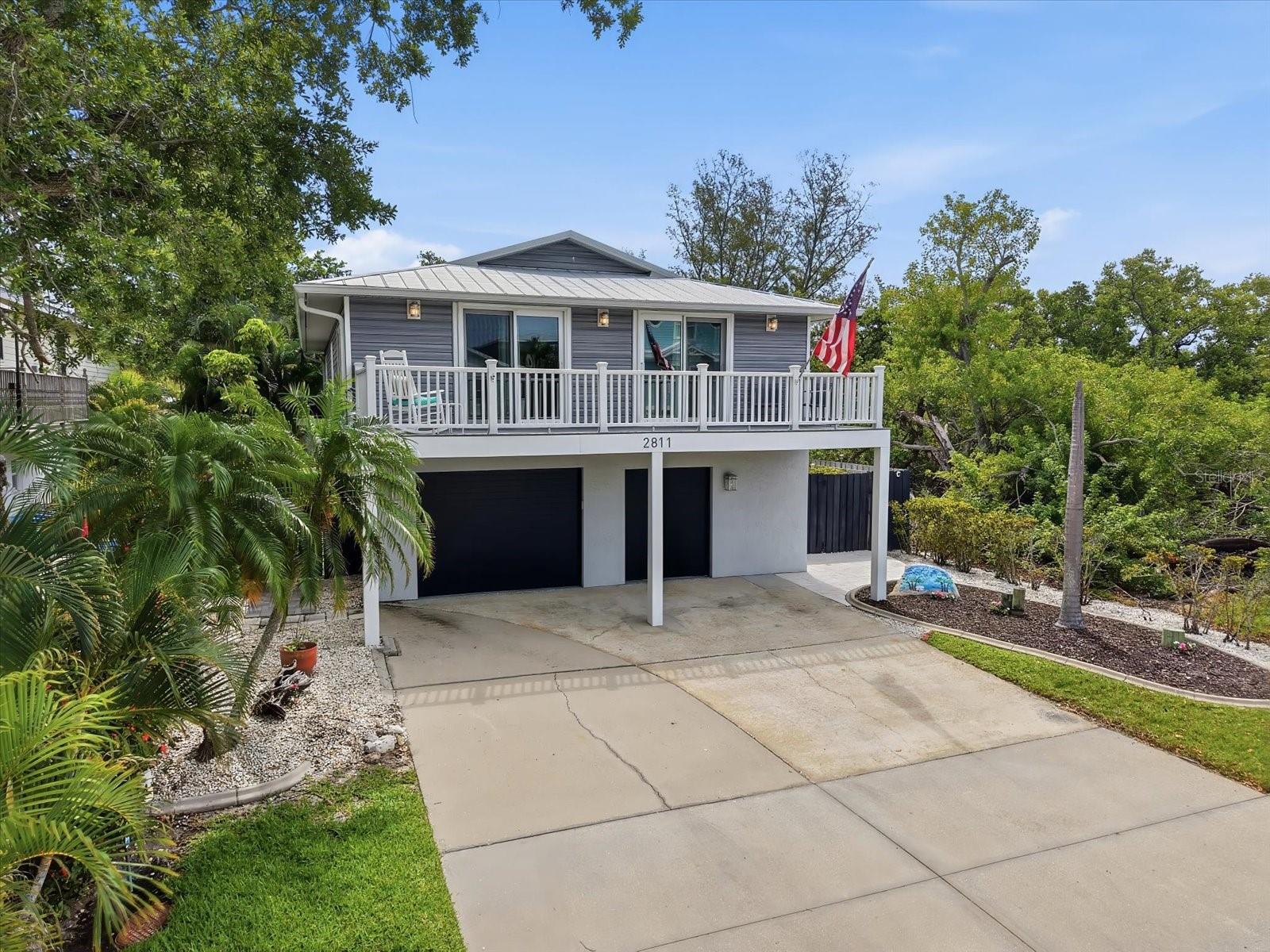 2811 AVENUE C, HOLMES BEACH, FL — photo 2