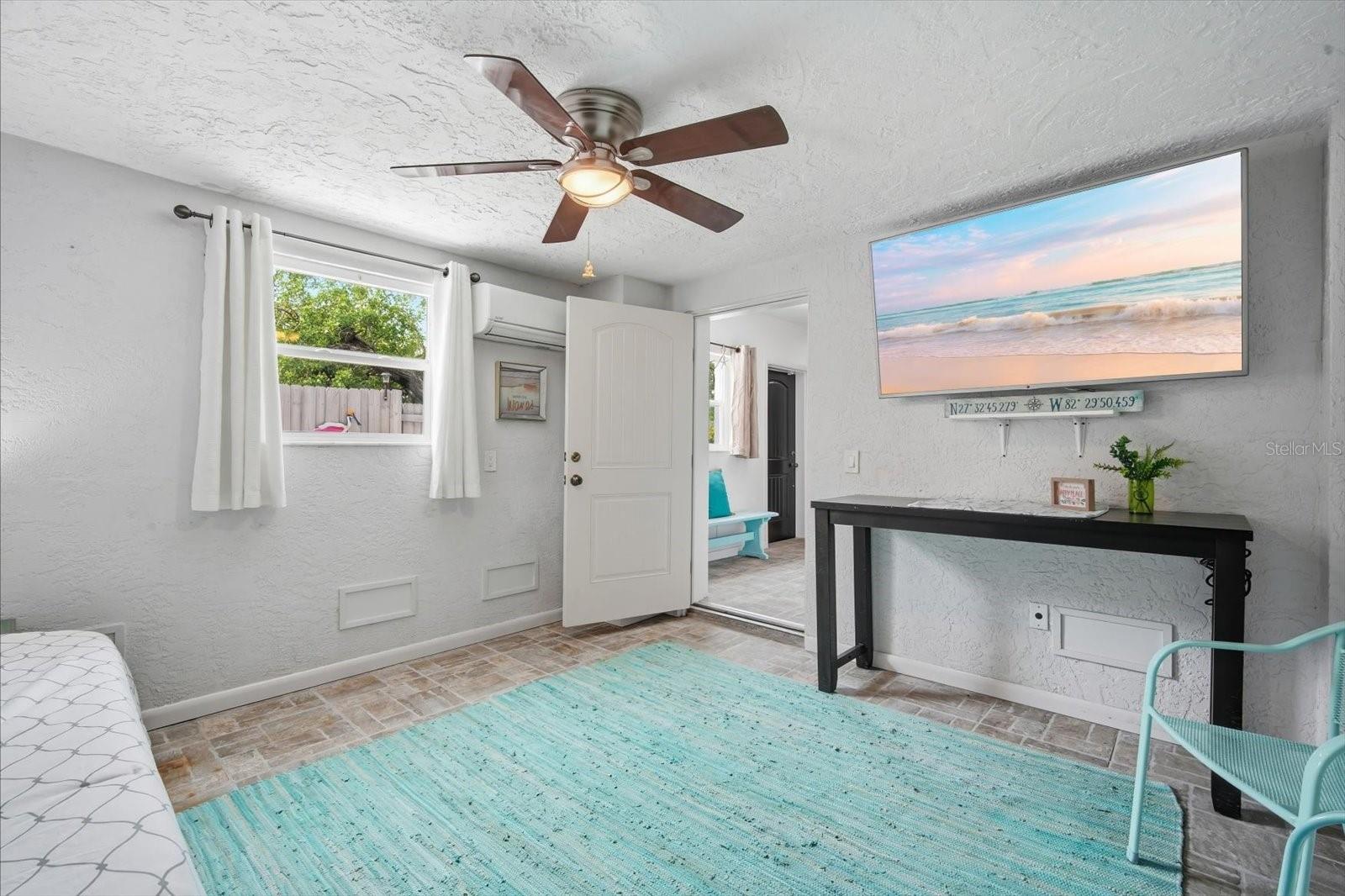 2811 AVENUE C, HOLMES BEACH, FL — photo 25