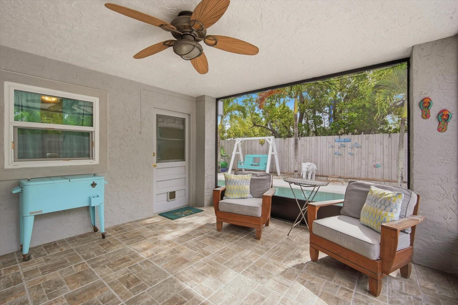 2811 AVENUE C, HOLMES BEACH, FL — photo 27