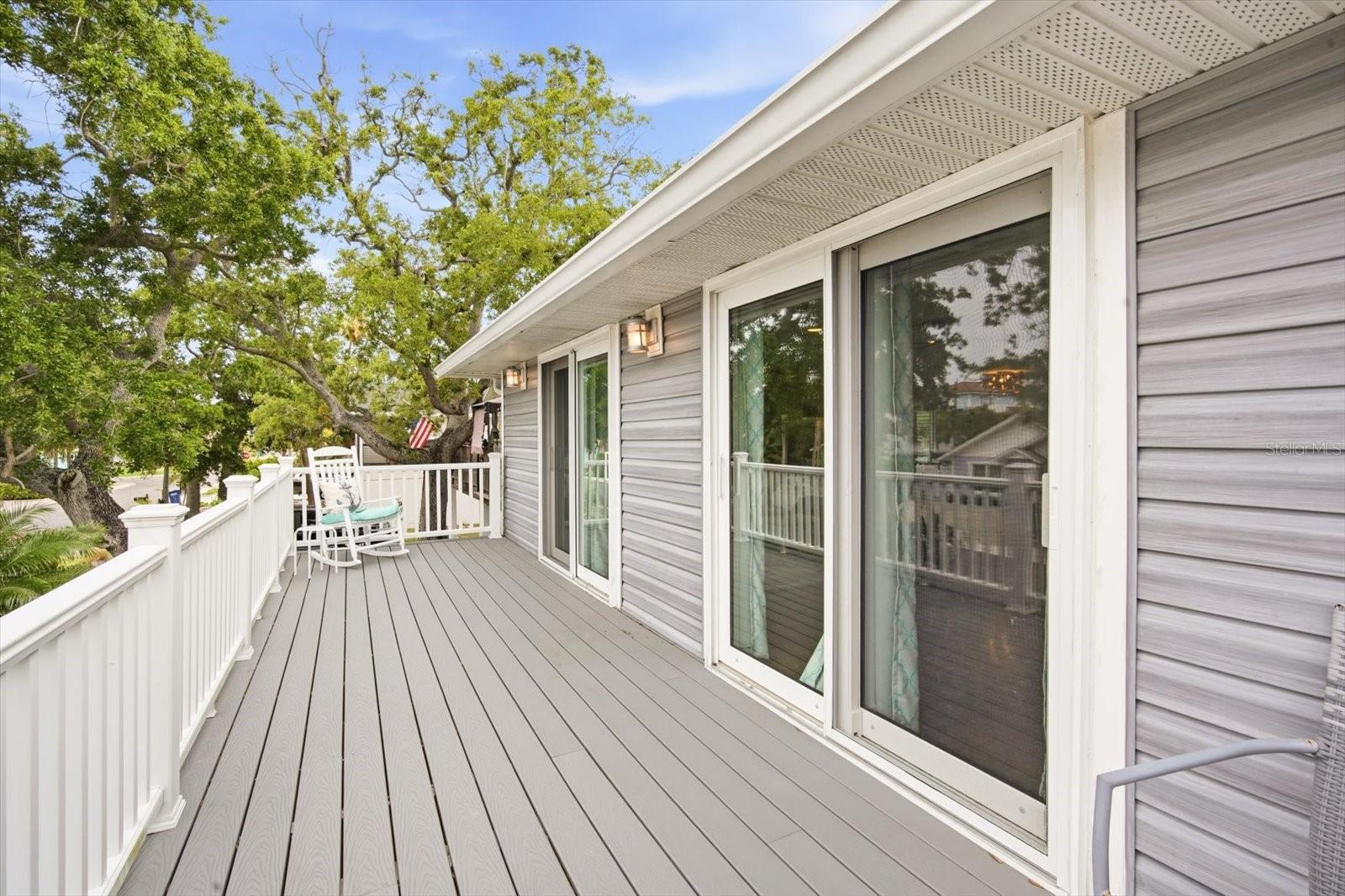 2811 AVENUE C, HOLMES BEACH, FL — photo 35