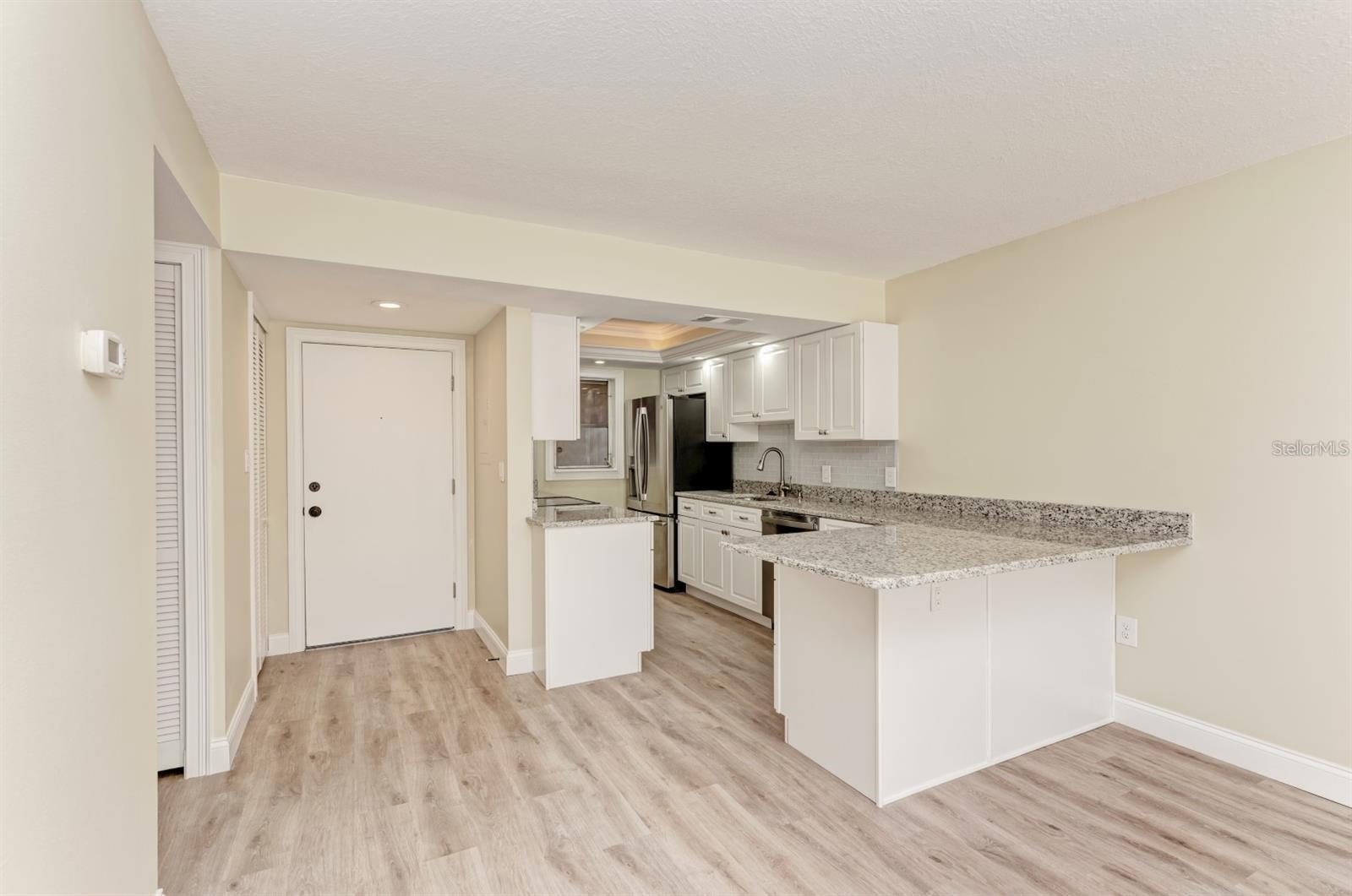 129 TYLER DR #101, SARASOTA, FL — photo 3