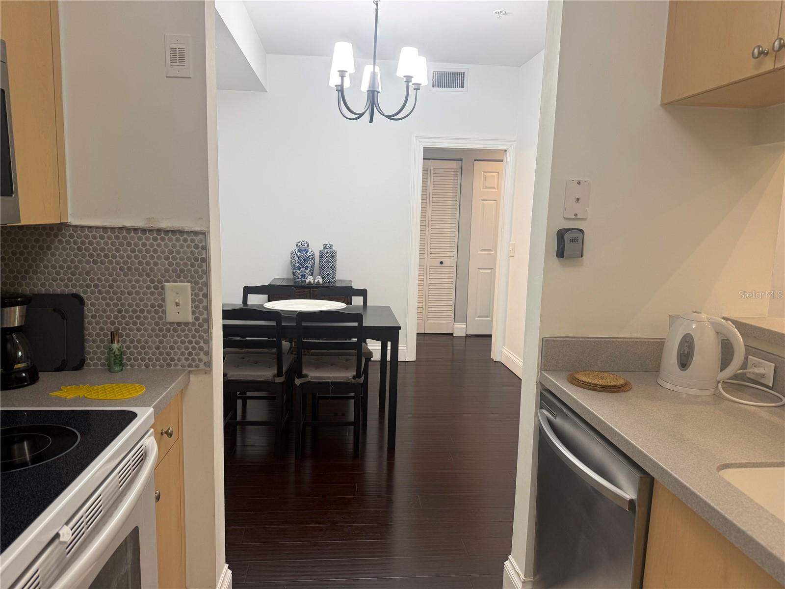 1180 RESERVE WAY #302, NAPLES, FL — photo 8
