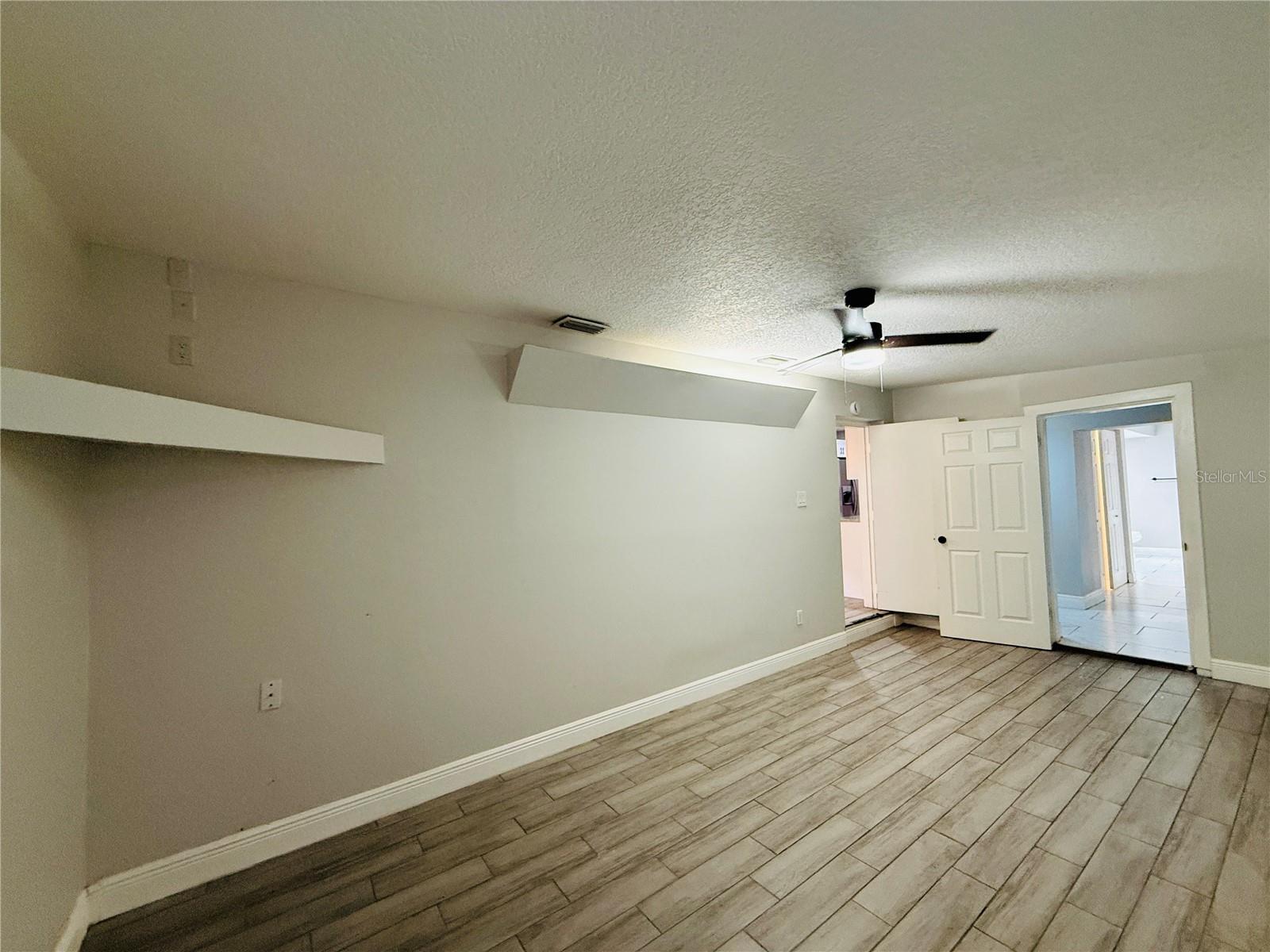 4203 E YUKON ST, TAMPA, FL — photo 16