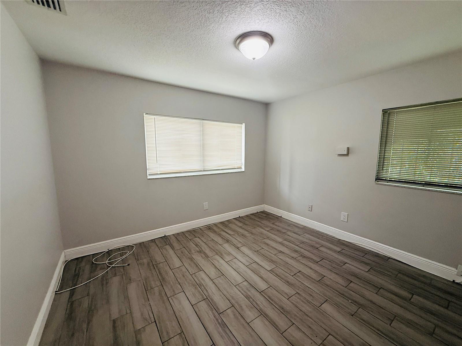 4203 E YUKON ST, TAMPA, FL — photo 24