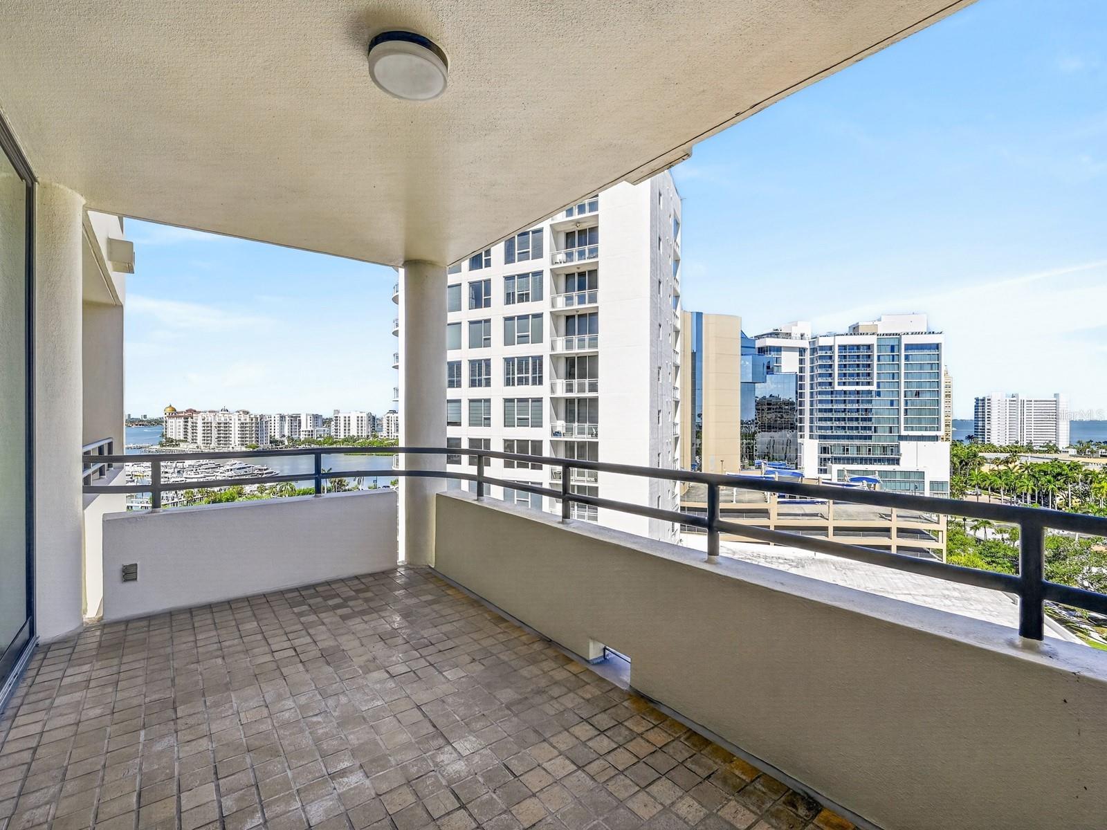 1255 N GULFSTREAM AVE #1101, SARASOTA, FL — photo 4