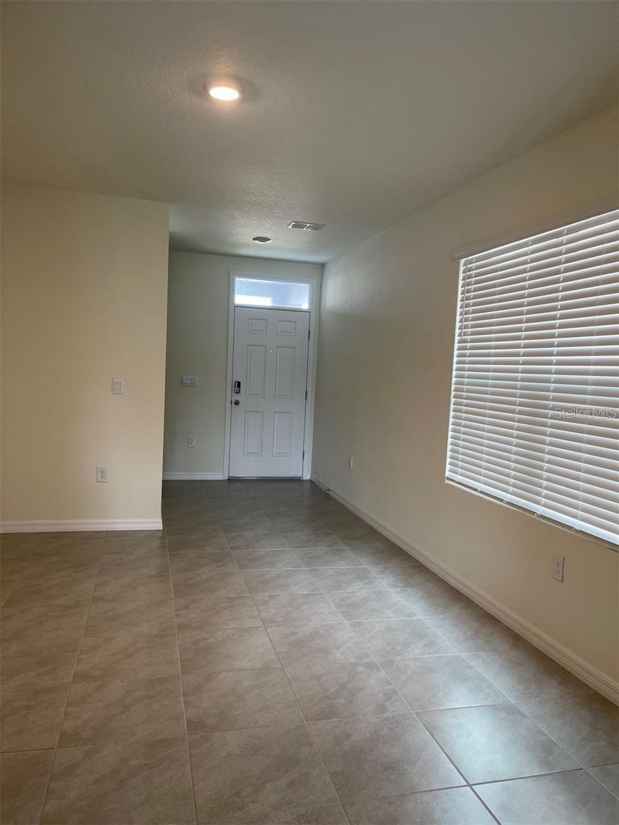 5526 OXFORD GRAY RD, WESLEY CHAPEL, FL — photo 2