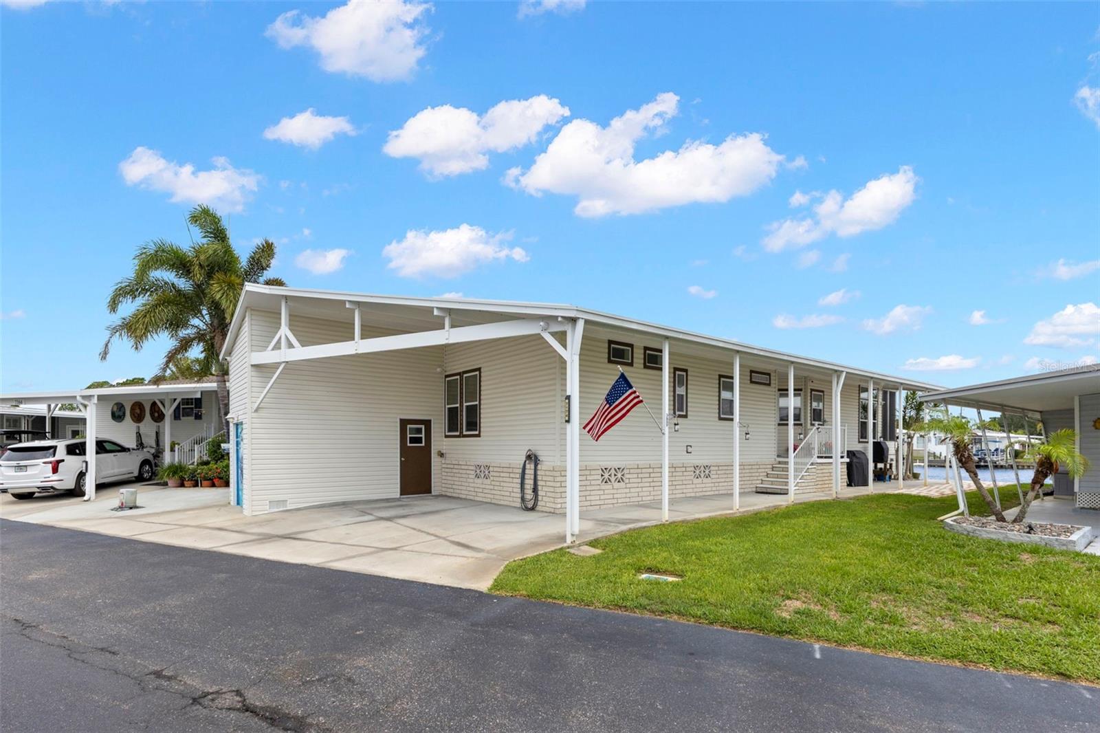 7174 MOUNT ARLINGTON DR NE #419, ST PETERSBURG, FL — photo 4