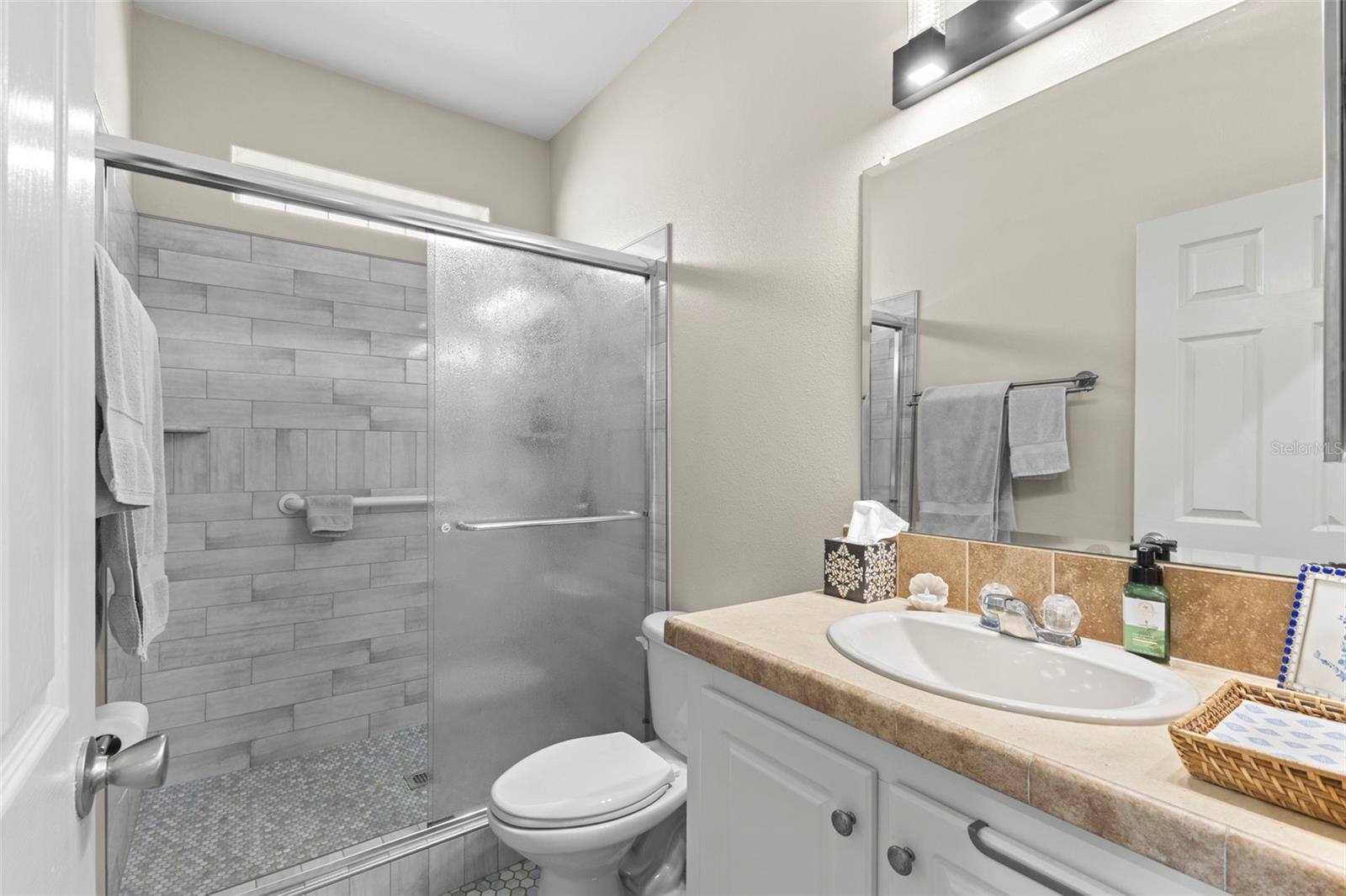 7174 MOUNT ARLINGTON DR NE #419, ST PETERSBURG, FL — photo 23