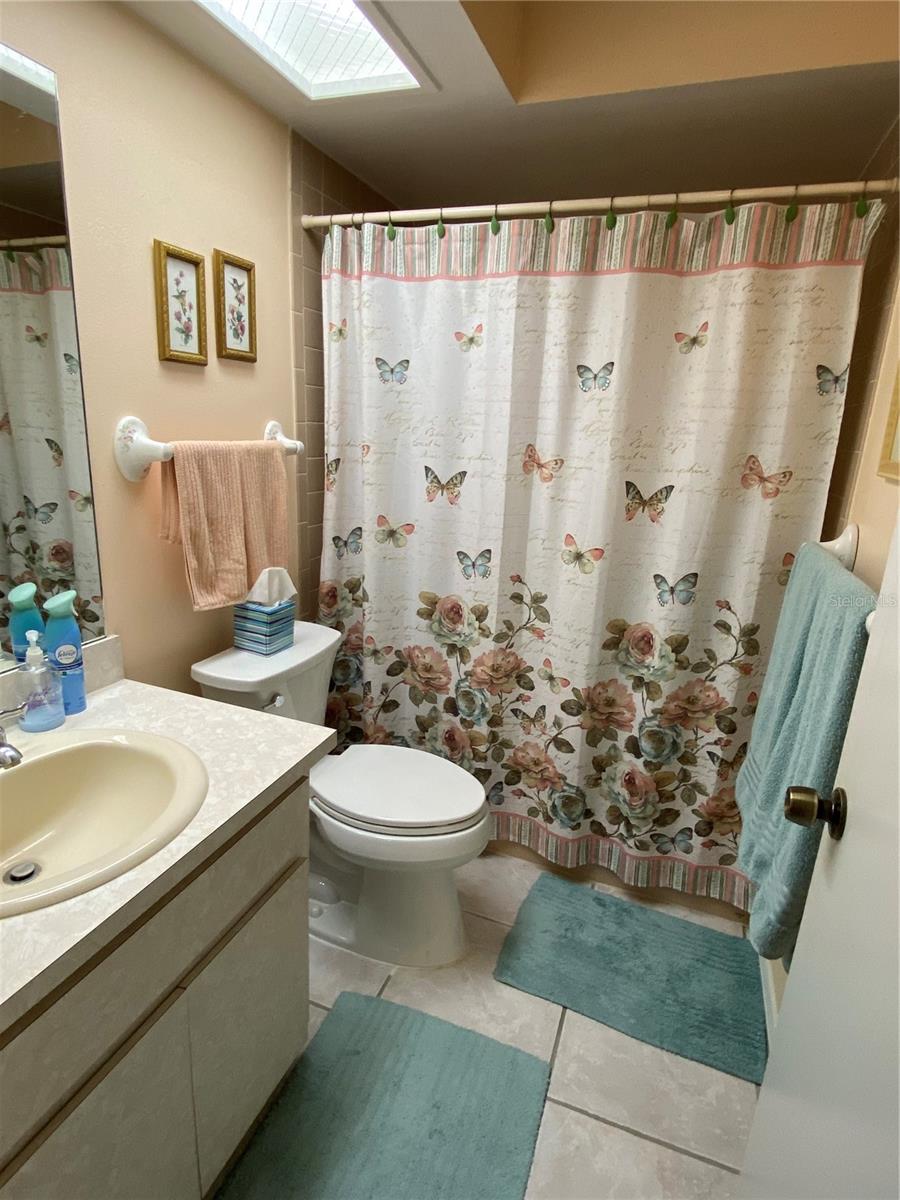1059 DUNROBIN DR #B, PALM HARBOR, FL — photo 26