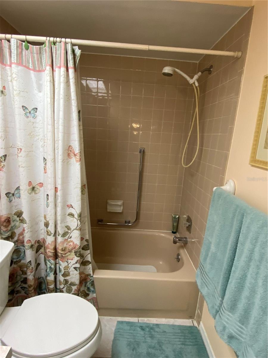 1059 DUNROBIN DR #B, PALM HARBOR, FL — photo 27