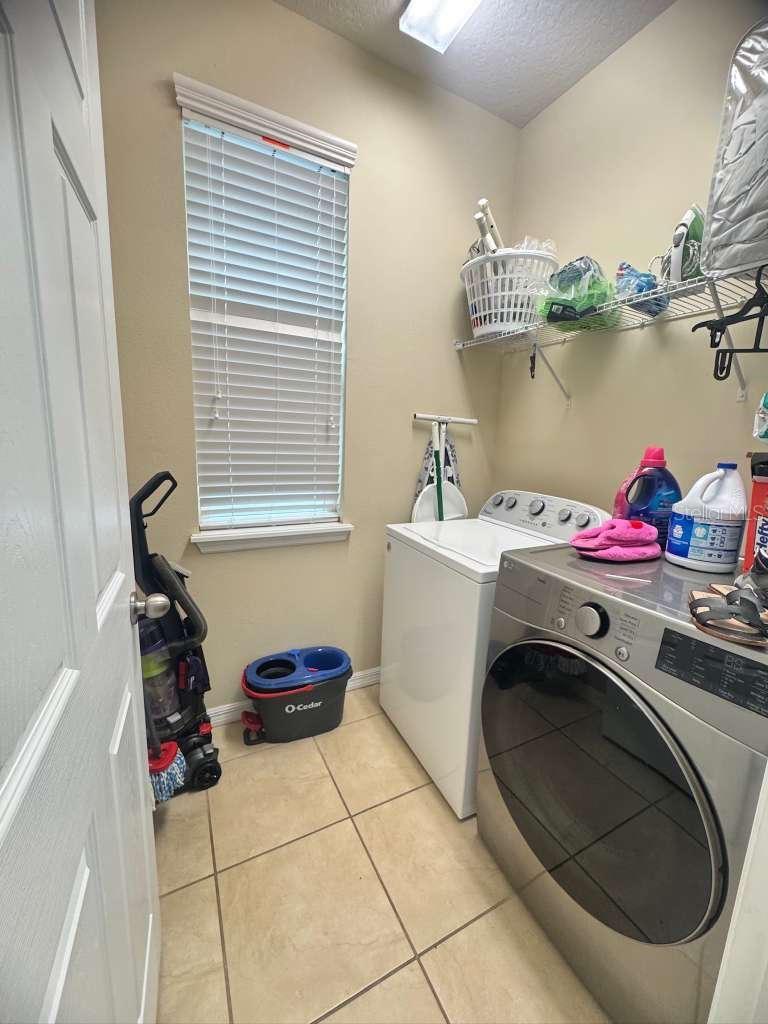 2515 NOUVEAU WAY, KISSIMMEE, FL — photo 20