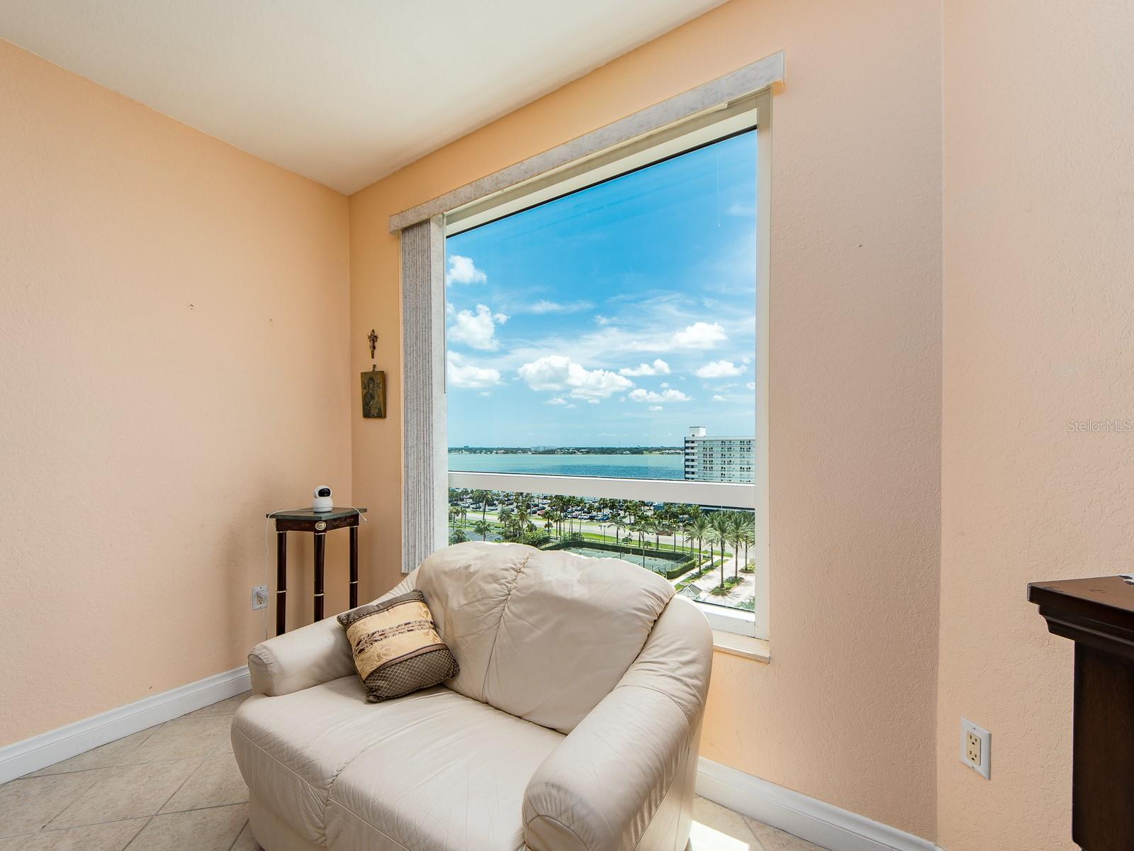 1180 GULF BLVD #906, CLEARWATER BEACH, FL — photo 22