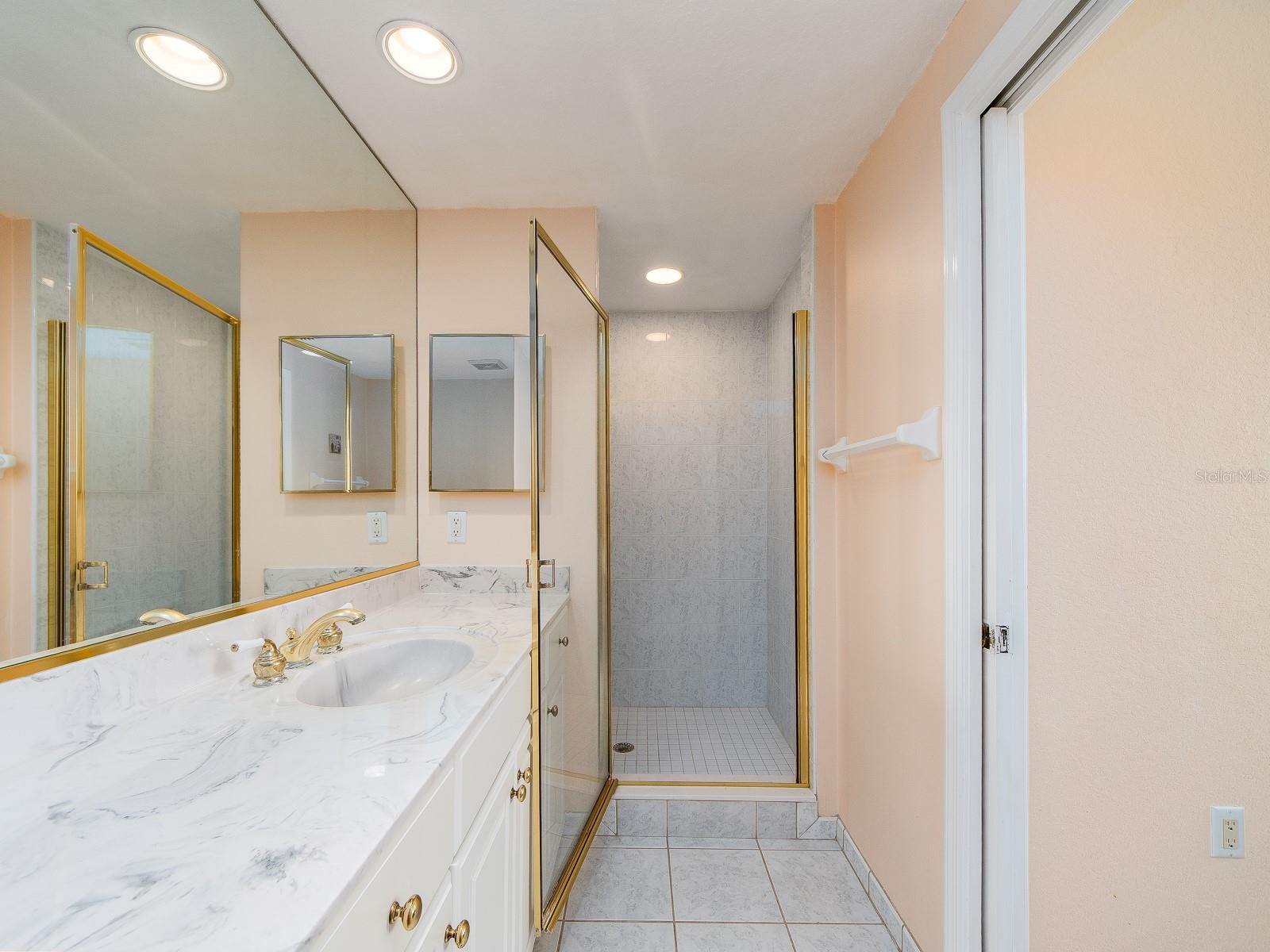 1180 GULF BLVD #906, CLEARWATER BEACH, FL — photo 33