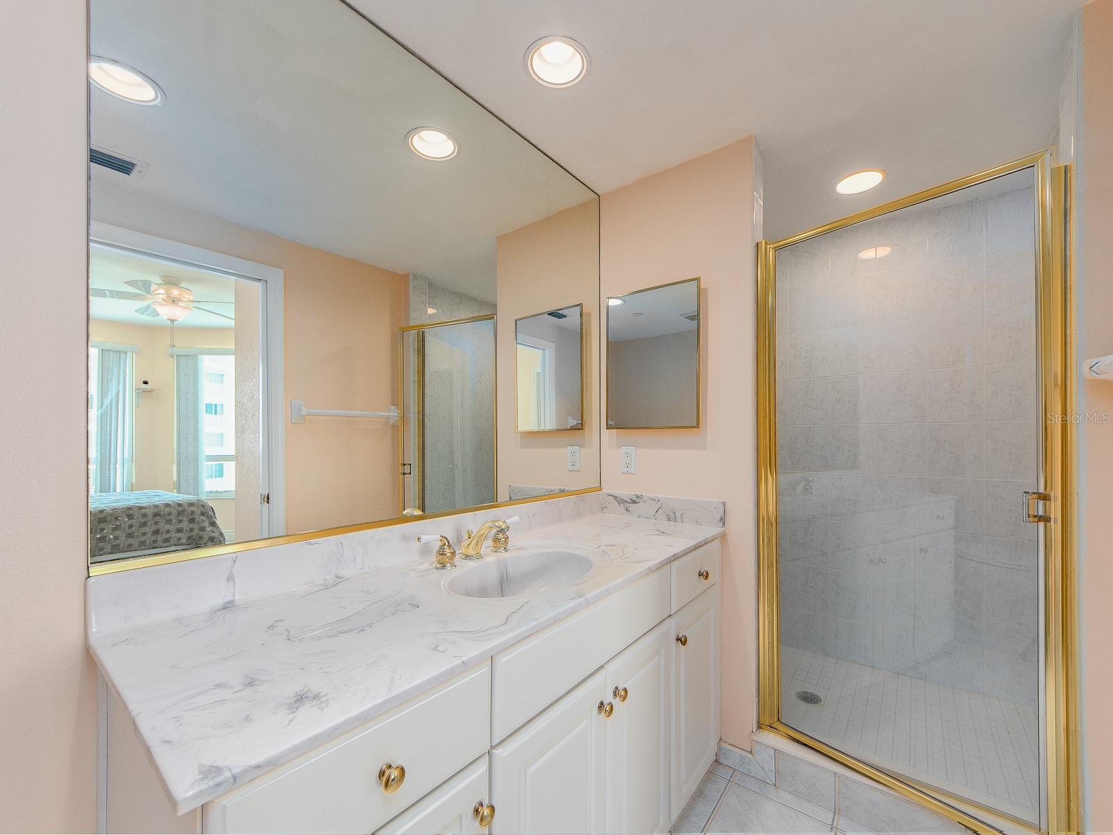 1180 GULF BLVD #906, CLEARWATER BEACH, FL — photo 34